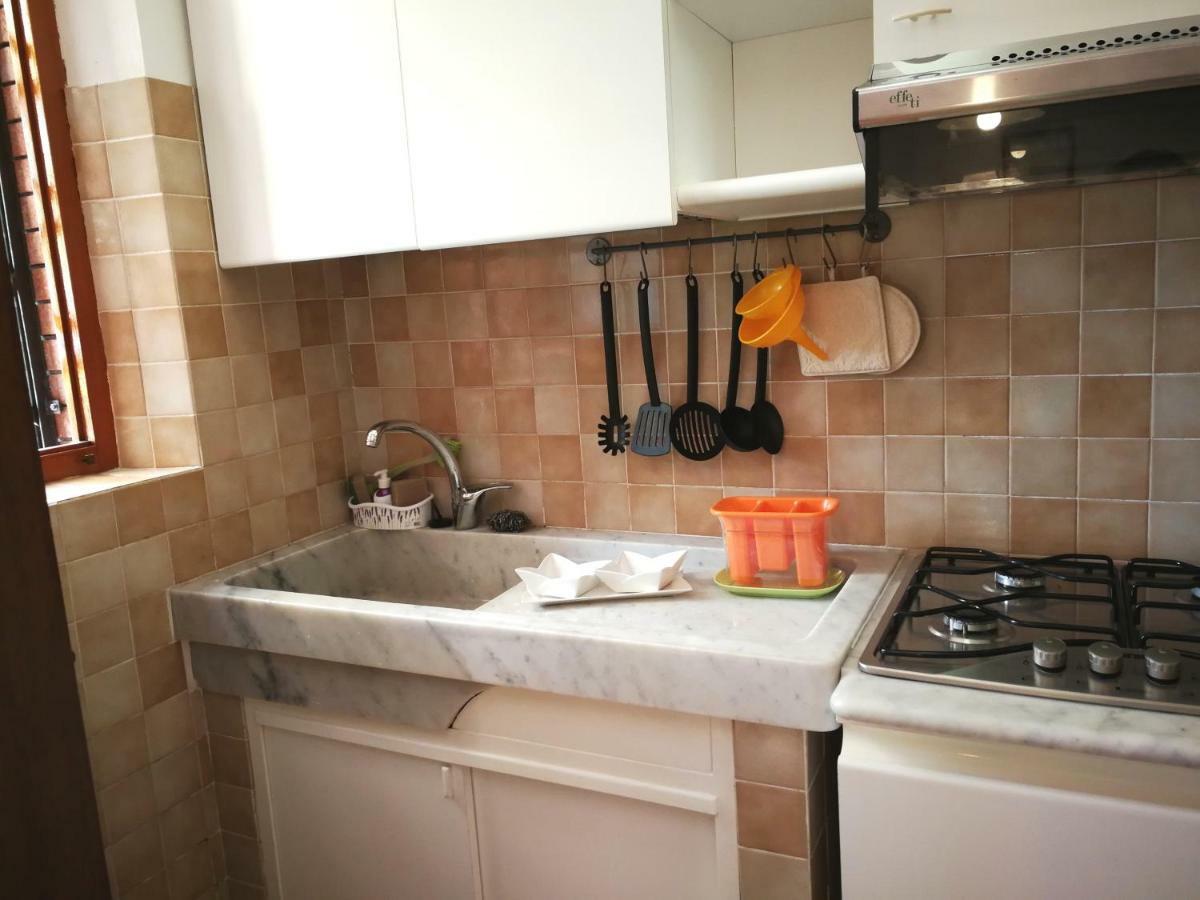 Da Adria Al Corvenale - Casa Vacanze Carrara - Villa Eksteriør bilde