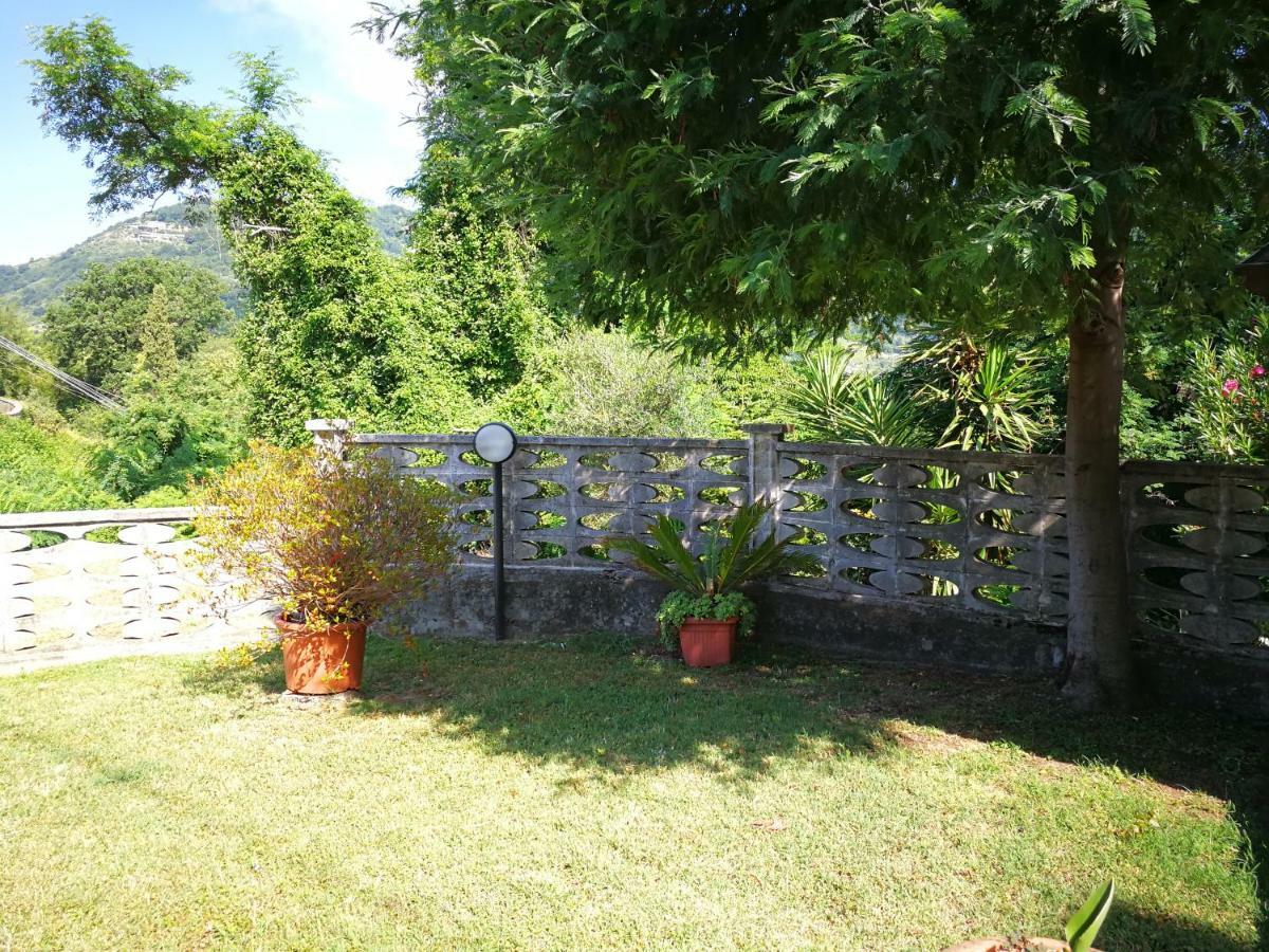 Da Adria Al Corvenale - Casa Vacanze Carrara - Villa Eksteriør bilde