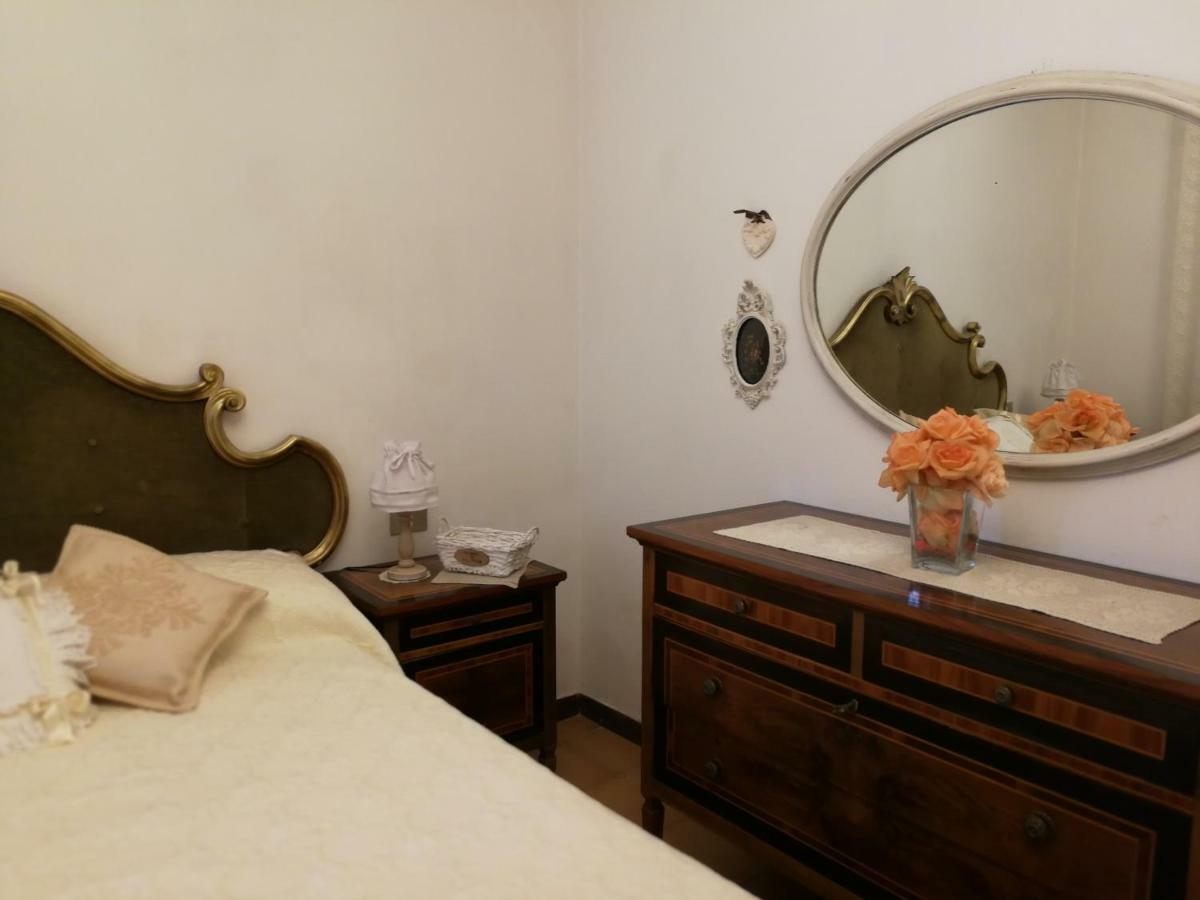 Da Adria Al Corvenale - Casa Vacanze Carrara - Villa Eksteriør bilde